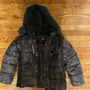 Diesel winter coat for boy. VGC. Hardly used. Very heavy & warm.